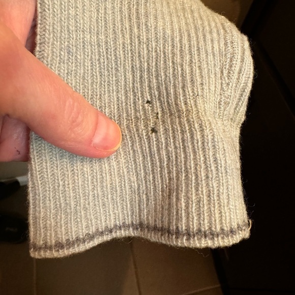 RARE 1960’s VINTAGE PEBBLE BEACH OF CALIFORNIA 100 Lambs Wool Button Up Cardigan - Picture 12 of 14